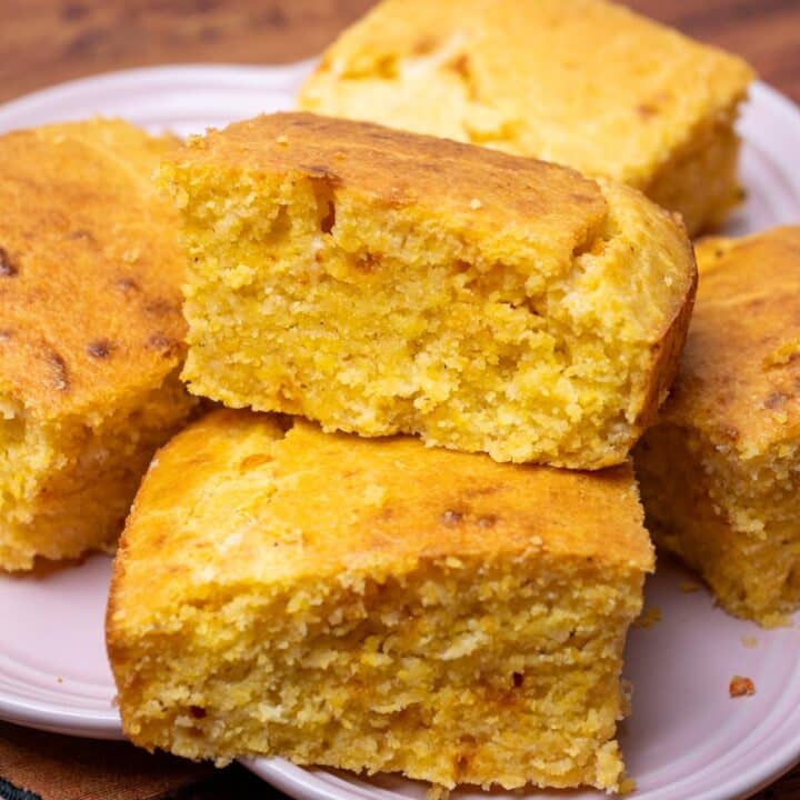 American dish with cornmeal